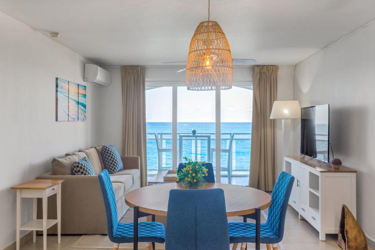 Maho Beach House - Grand Ocean Suite Bagian luar foto